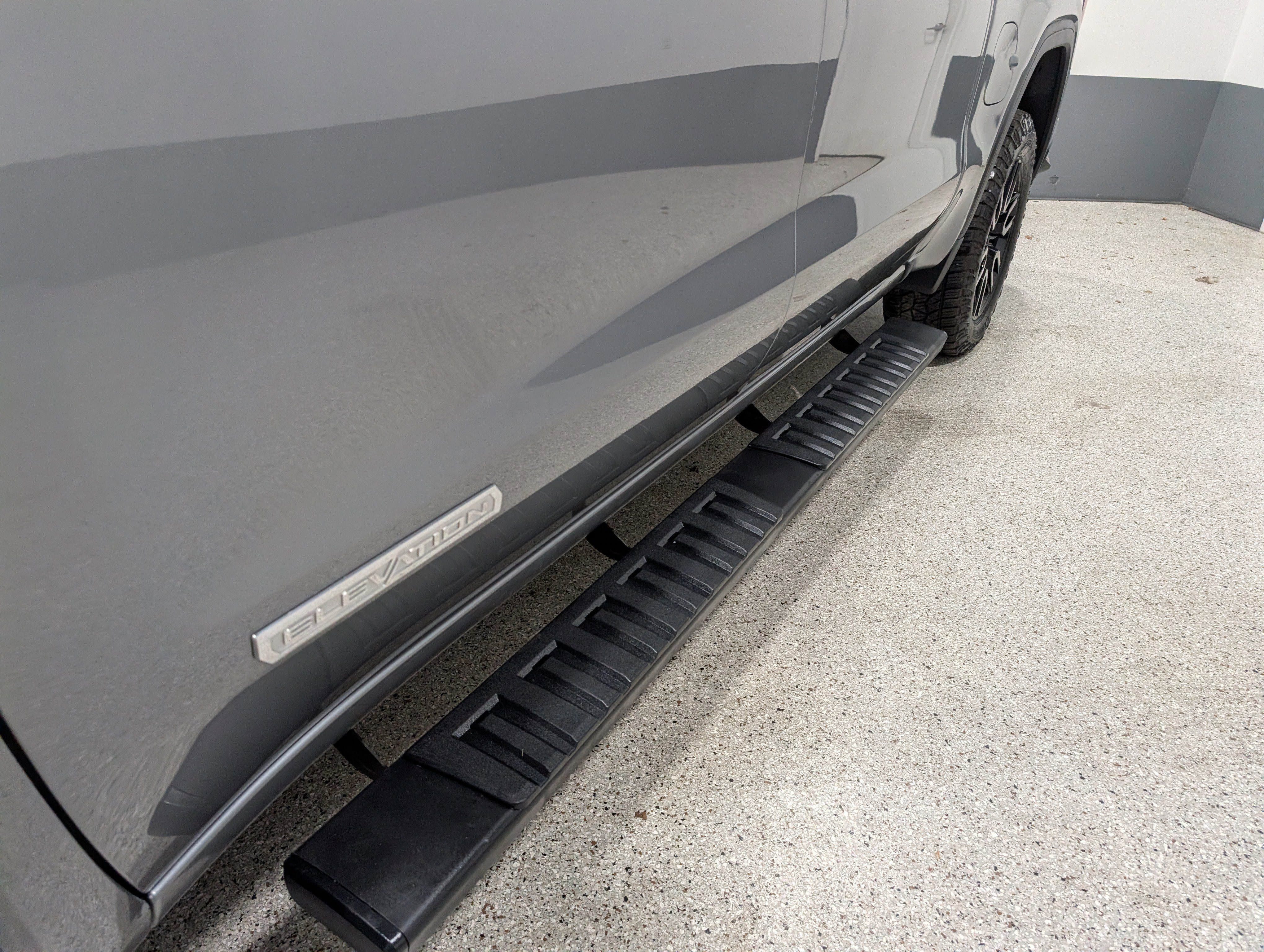 Used 2021 GMC Sierra 1500 Elevation image 9