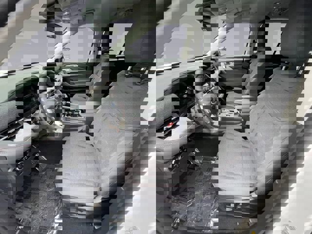 Certified 2025 Ford Explorer Active image 10