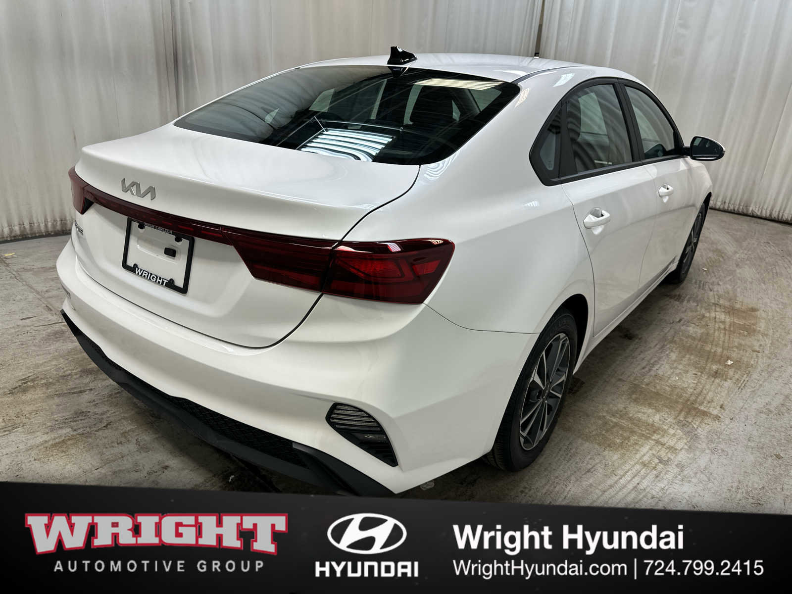 Used 2023 Kia Forte LXS w/ LXS Technology Package image 6