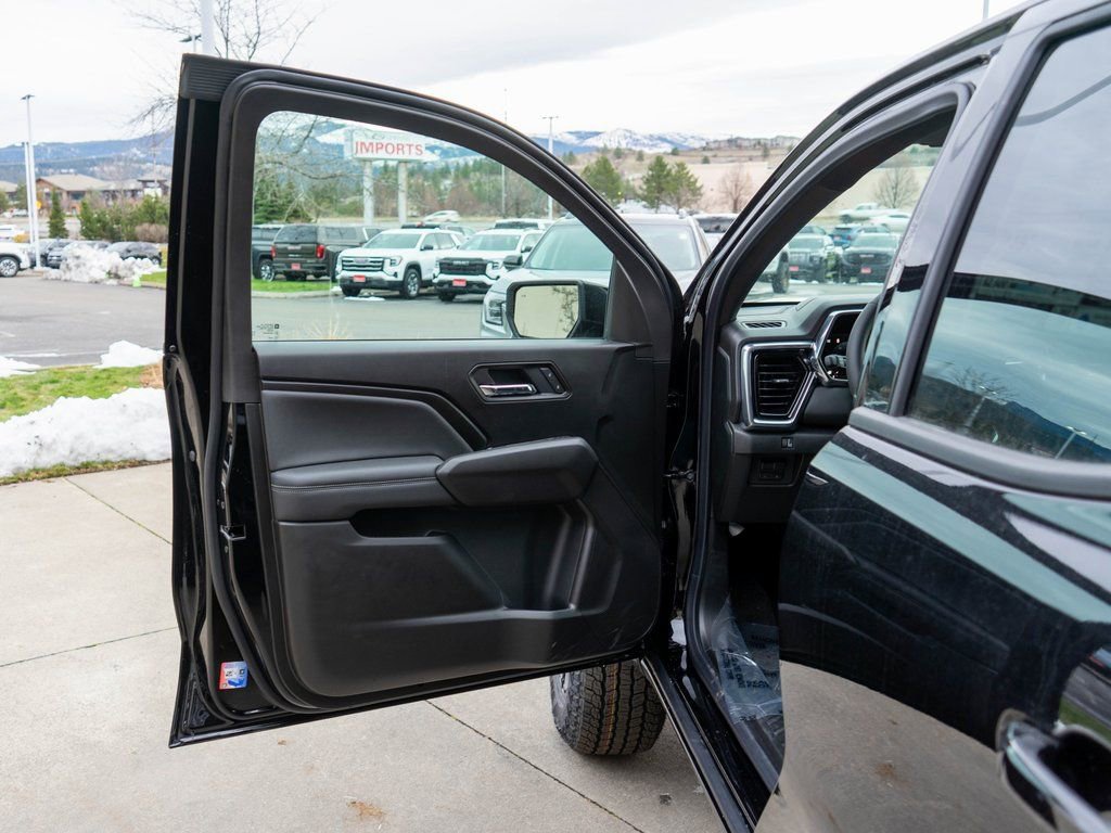 New 2026 GMC Canyon Elevation w/ Convenience Package image 10
