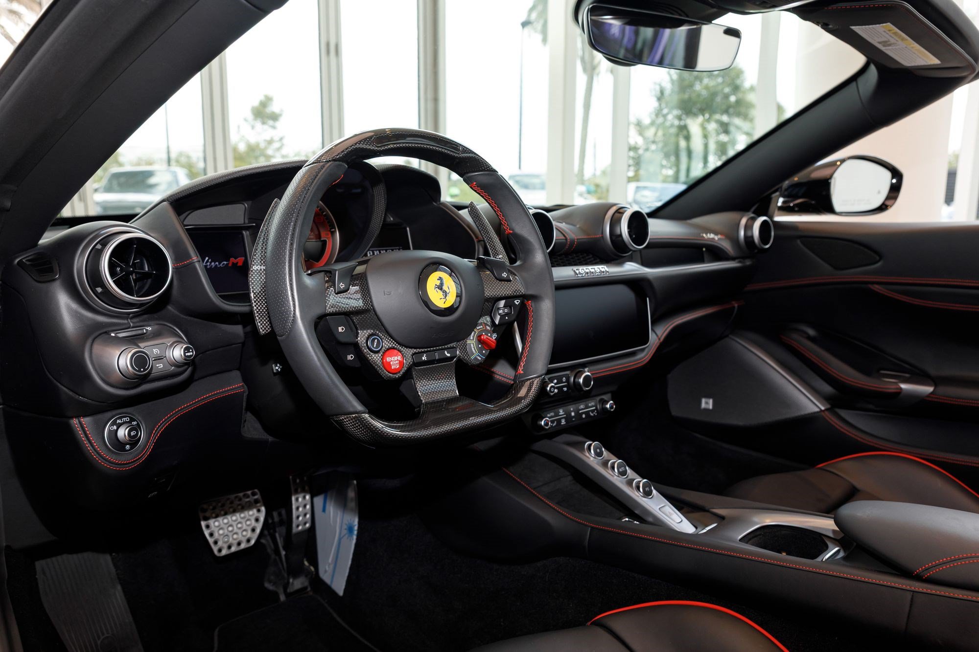 Used 2023 Ferrari Portofino M RWD image 9