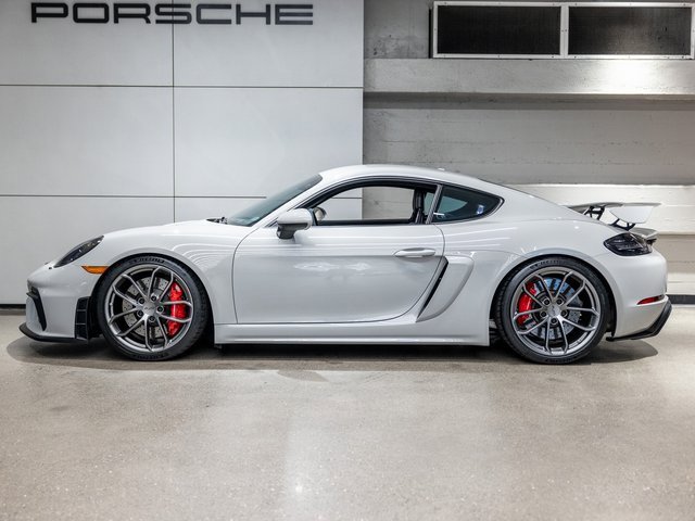 Certified 2020 Porsche 718 Cayman GT4 image 2