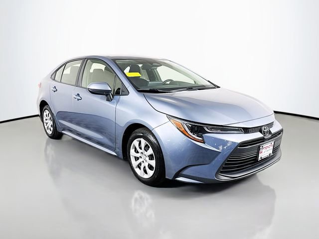 Used 2023 Toyota Corolla LE FWD image 10