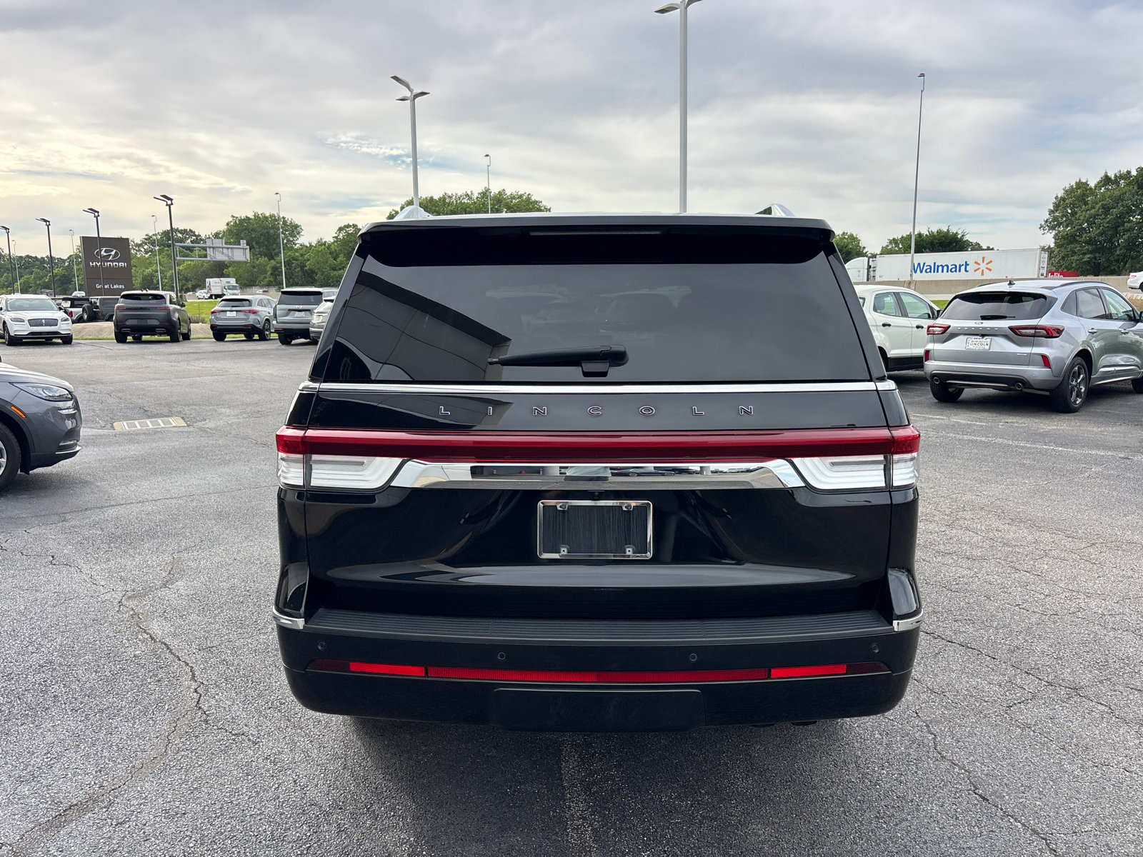 Used 2022 Lincoln Navigator Black Label AWD/4WD image 6