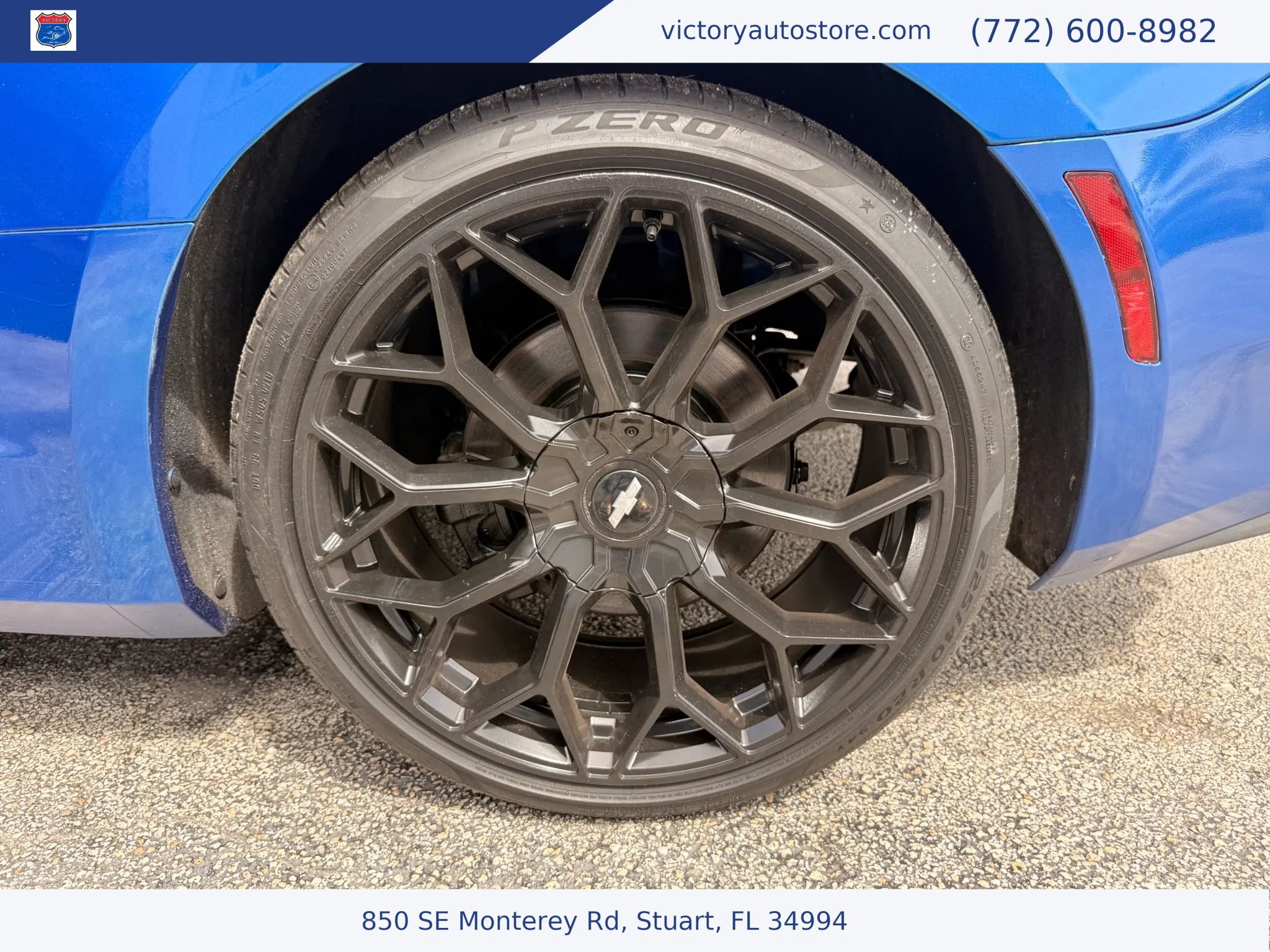 Used 2018 Chevrolet Camaro LT RWD image 24
