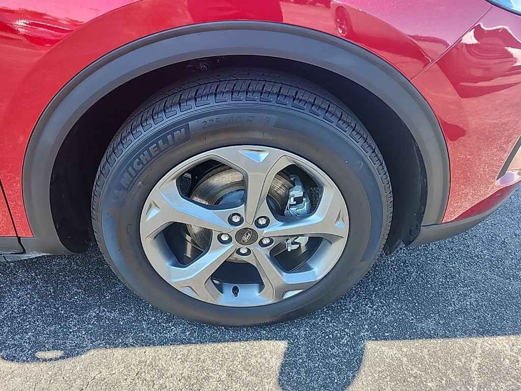 Used 2025 Ford Escape ST-Line w/ Tech Pack #1 FWD image 31