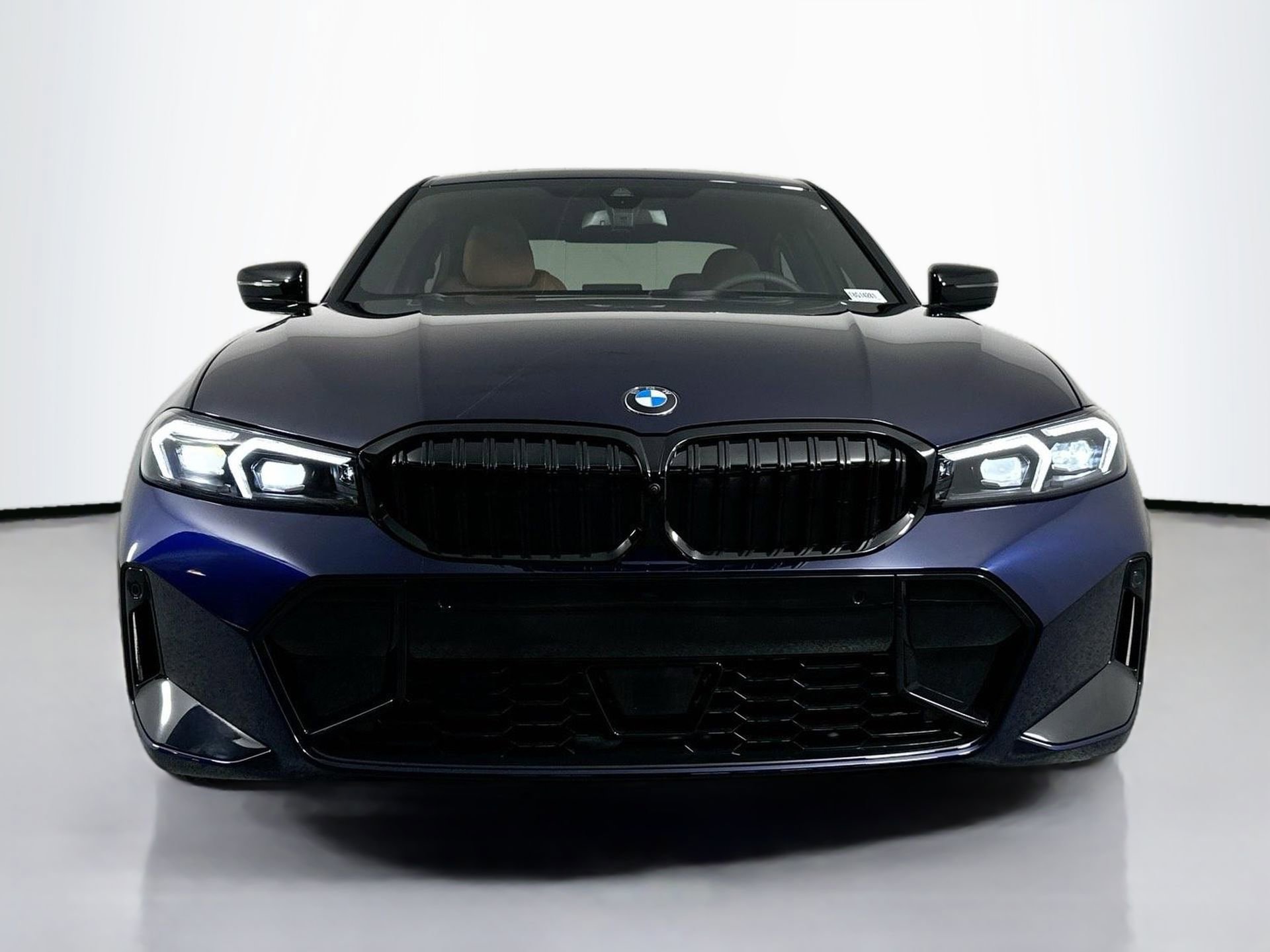 New 2026 BMW 330i Sedan w/ M Sport Package image 2