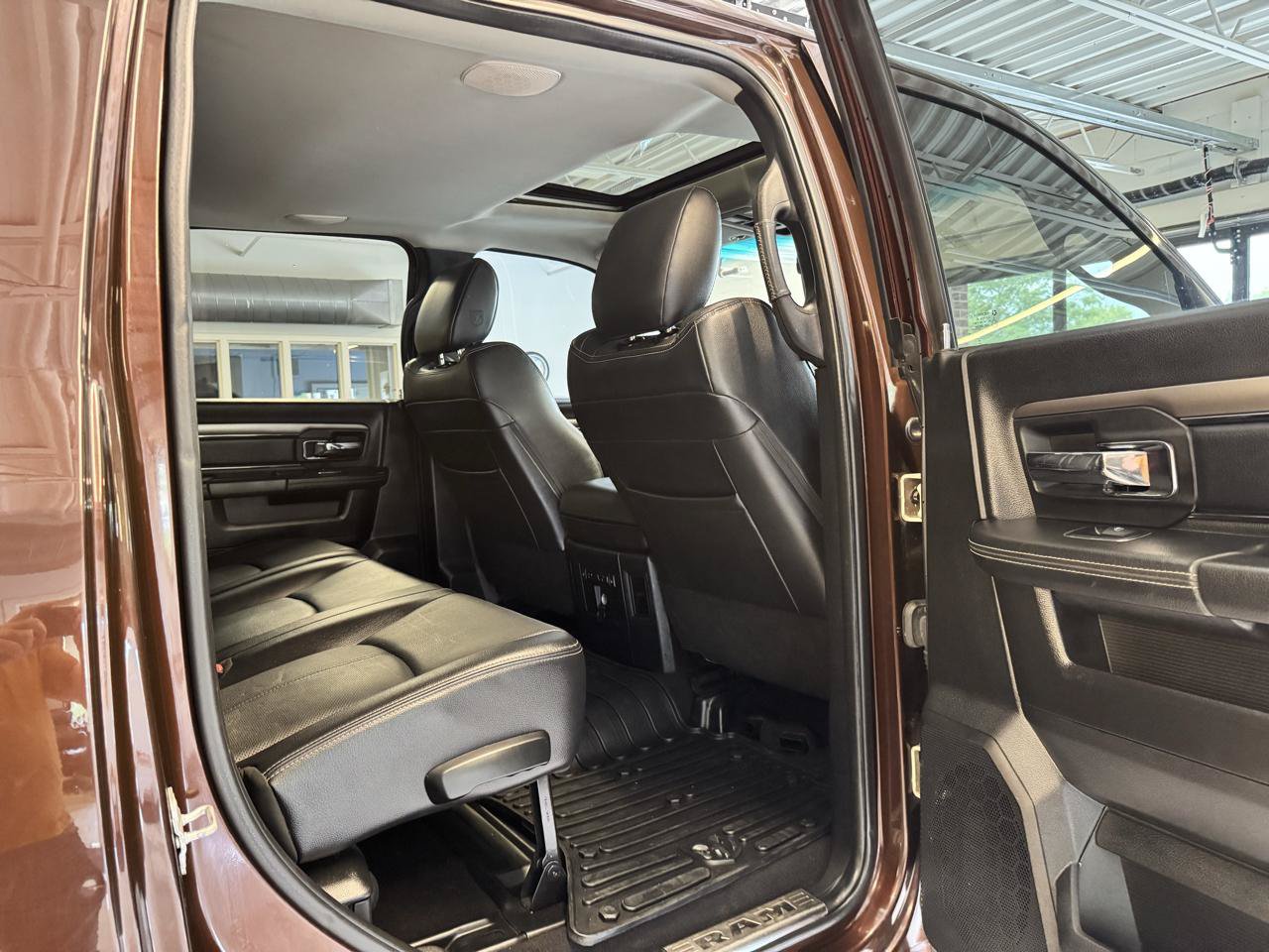 Used 2017 RAM 2500 Limited AWD/4WD image 27