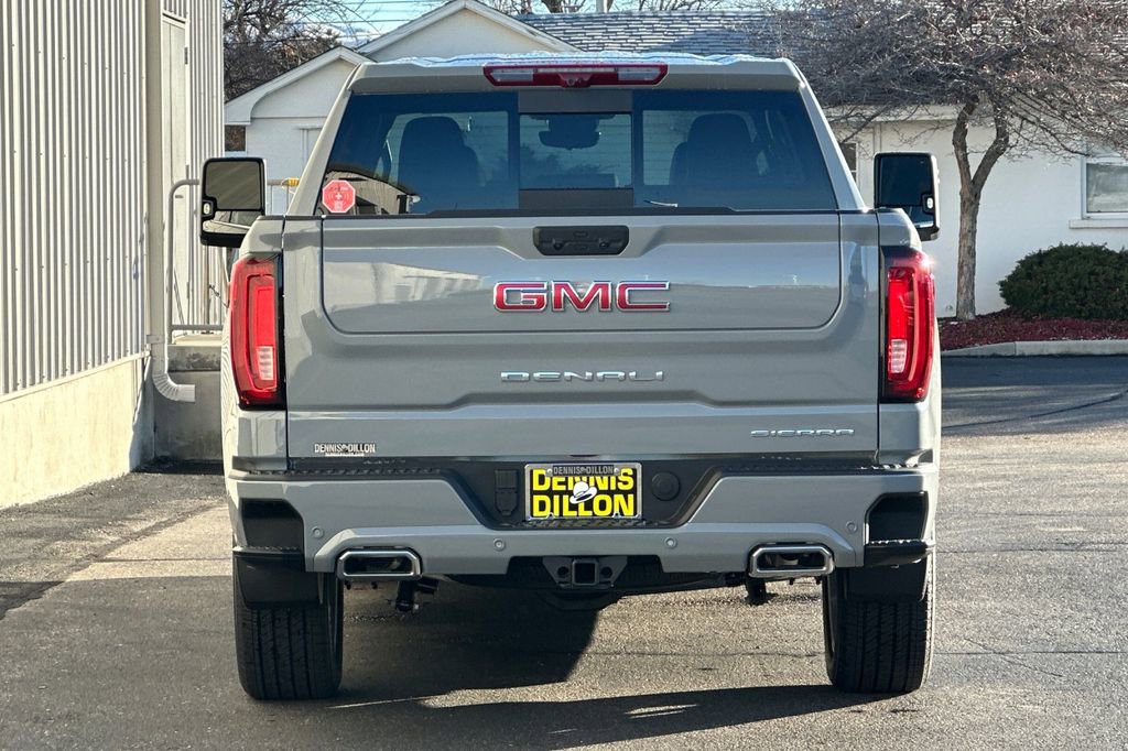 Used 2025 GMC Sierra 1500 Denali image 6