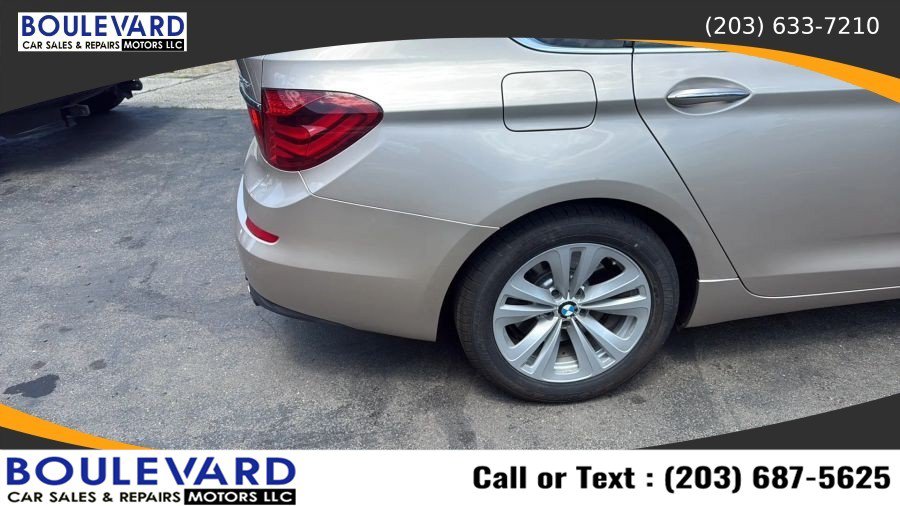 Used 2012 BMW 535i xDrive AWD/4WD image 11