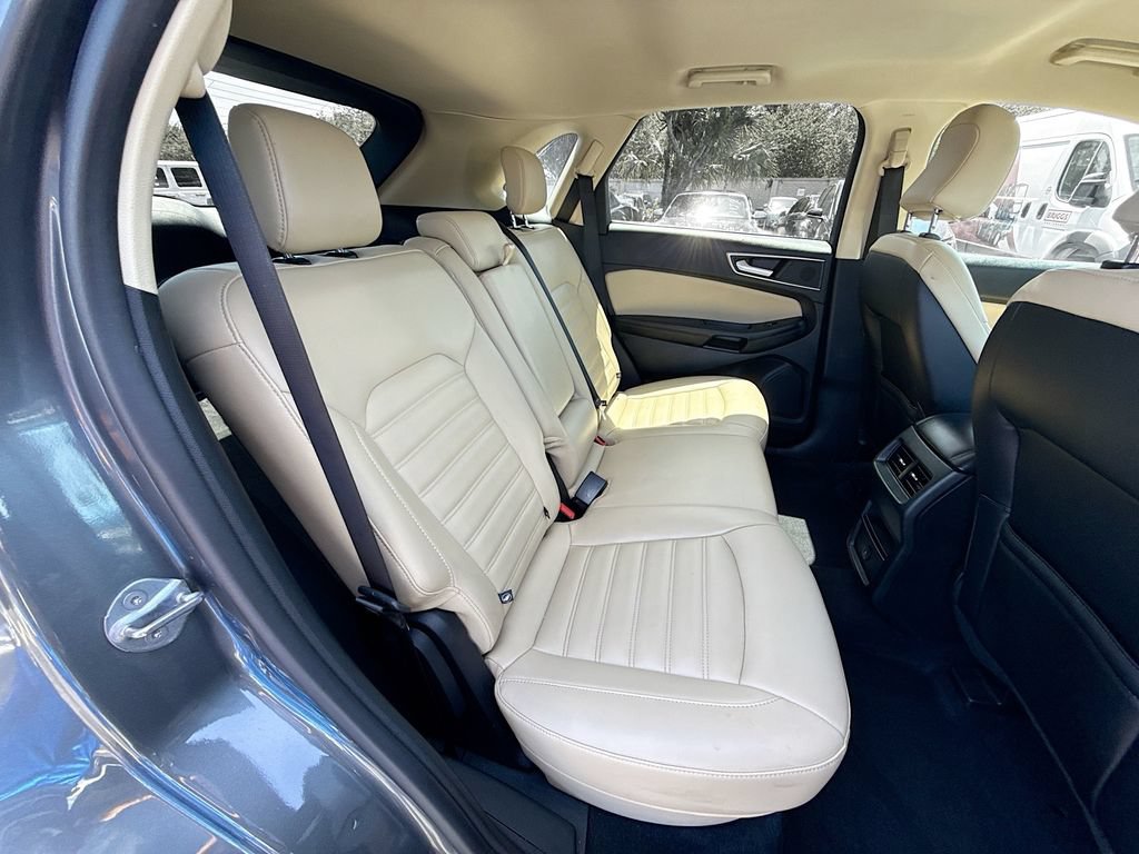 Used 2024 Ford Edge SEL AWD/4WD image 29