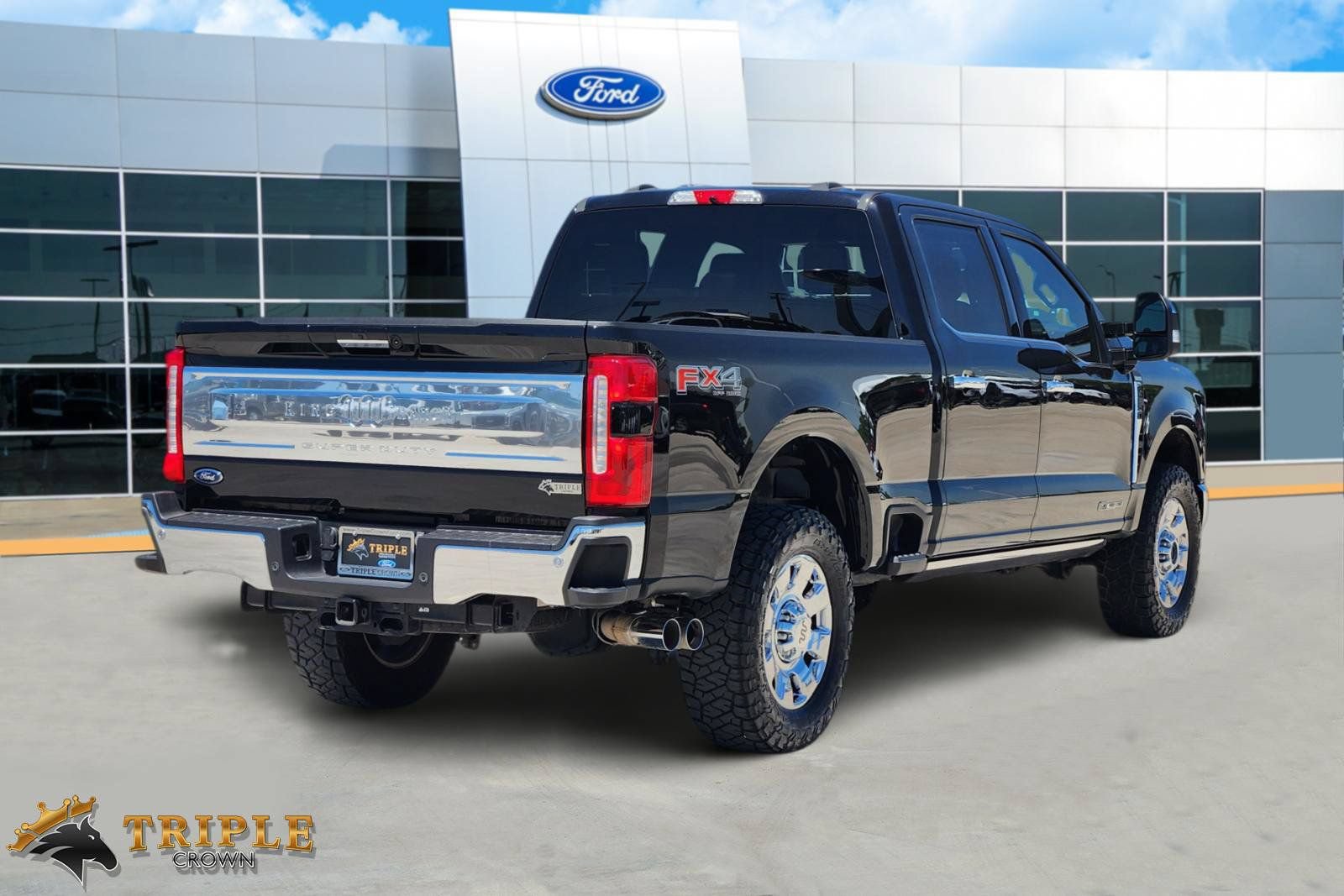 Certified 2023 Ford F250 King Ranch w/ Chrome Package AWD/4WD image 5