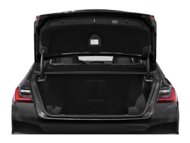 Used 2021 BMW 740i w/ Premium Package image 14
