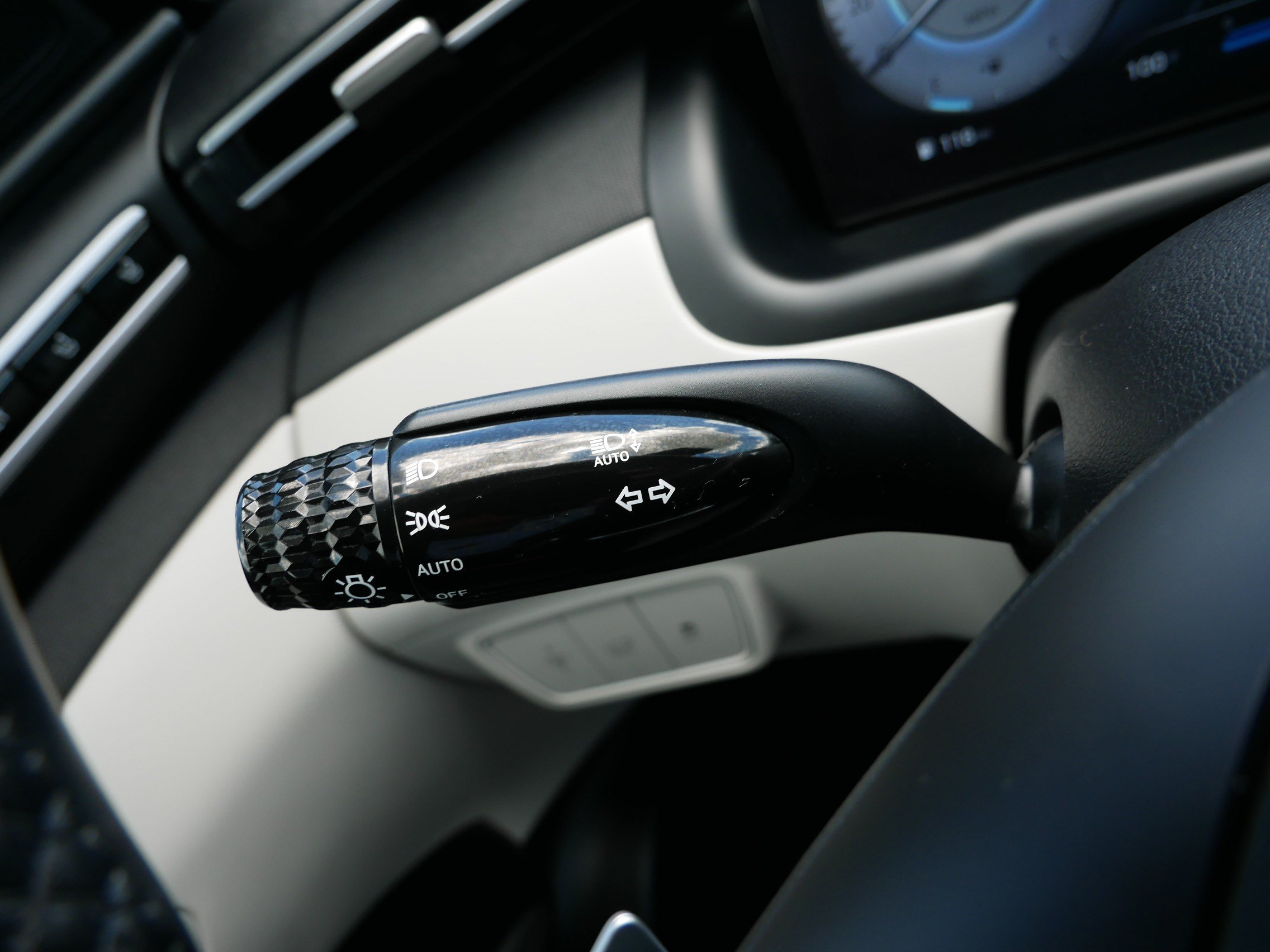 Certified 2024 Hyundai Tucson Limited AWD/4WD image 31