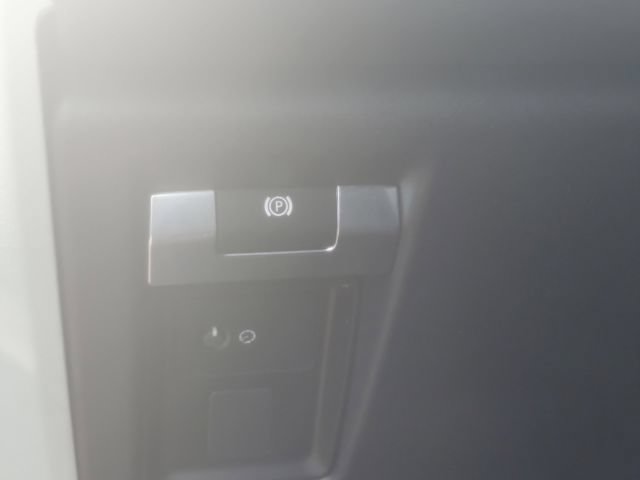 Used 2020 Land Rover Defender 110 S AWD/4WD image 19