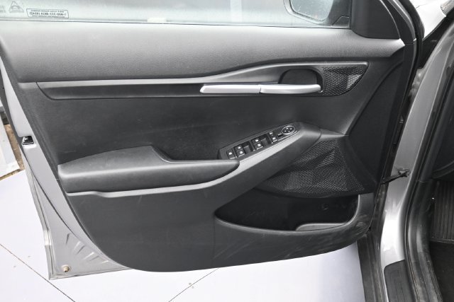 Used 2026 Kia Seltos LX FWD image 16