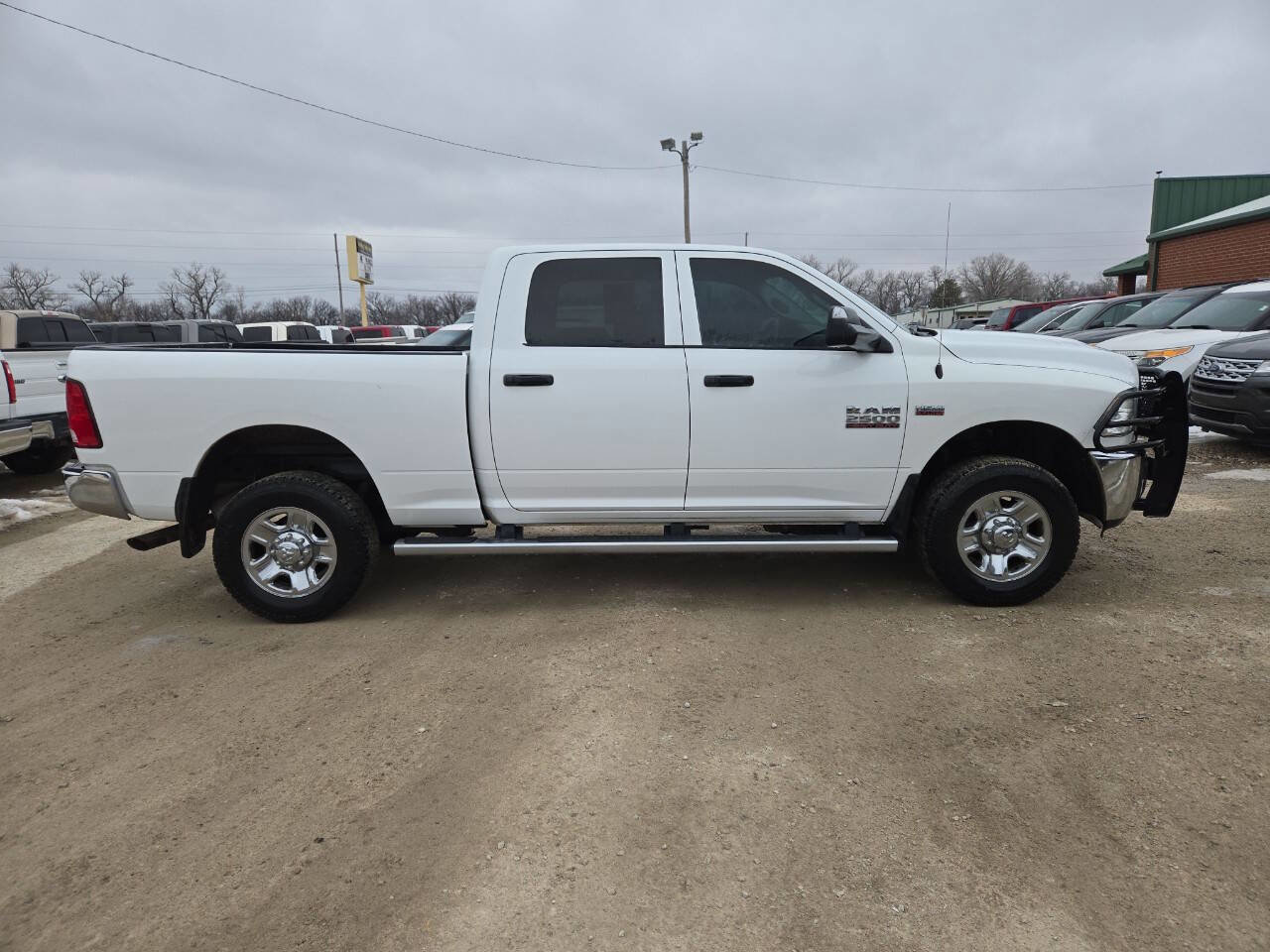 Used 2018 RAM 2500 Tradesman w/ Chrome Appearance Group AWD/4WD image 2