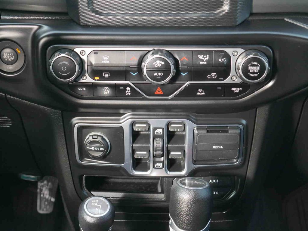 Certified 2021 Jeep Gladiator Sport image 8