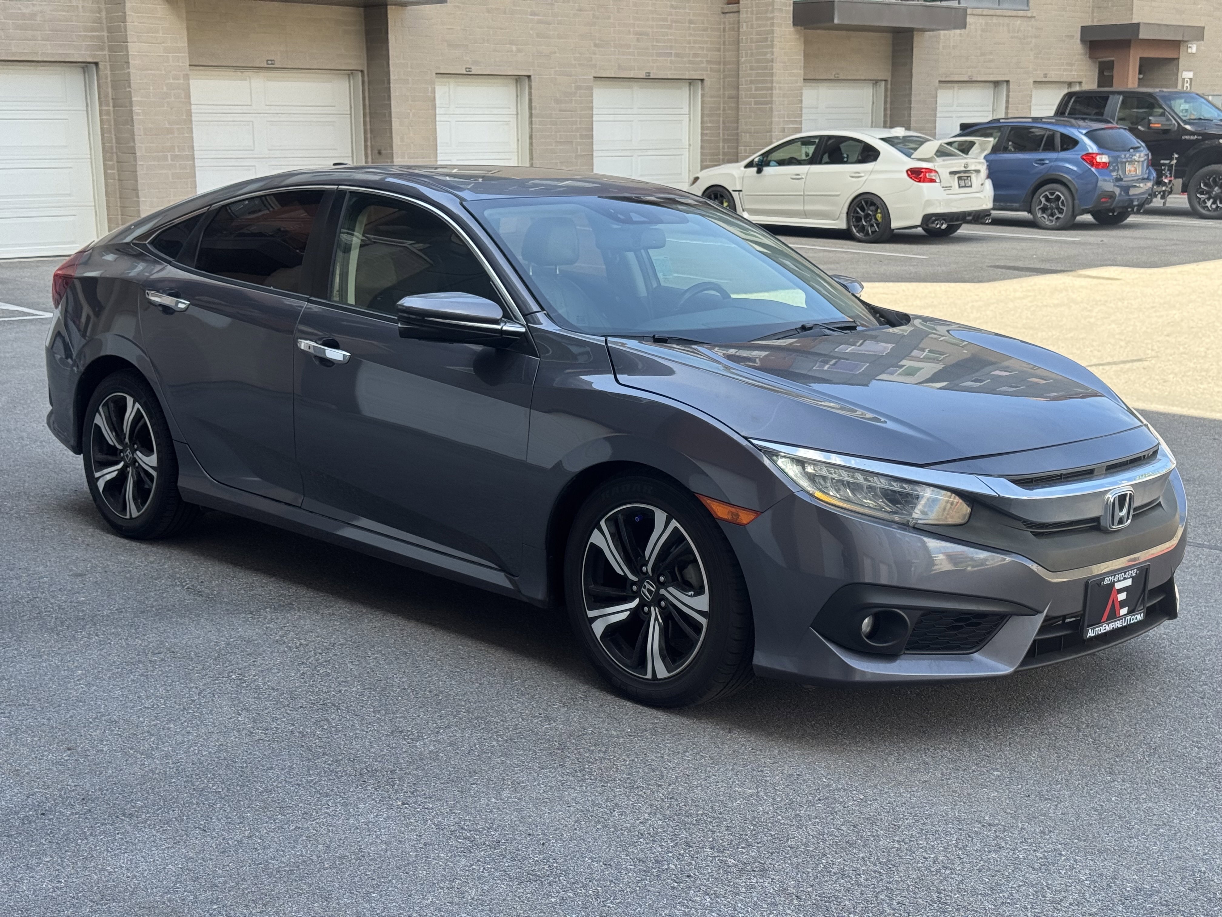 Used 2016 Honda Civic Touring image 9