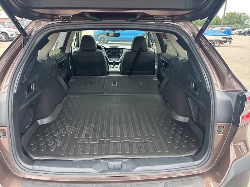 Used 2022 Subaru Outback Limited AWD/4WD image 13