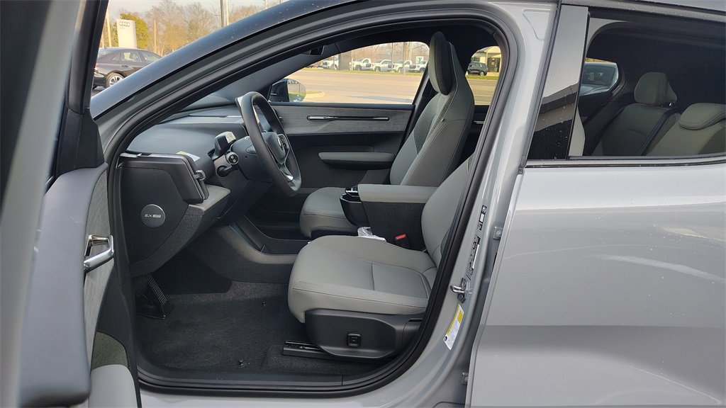 New 2026 Volvo EX30 Plus image 7