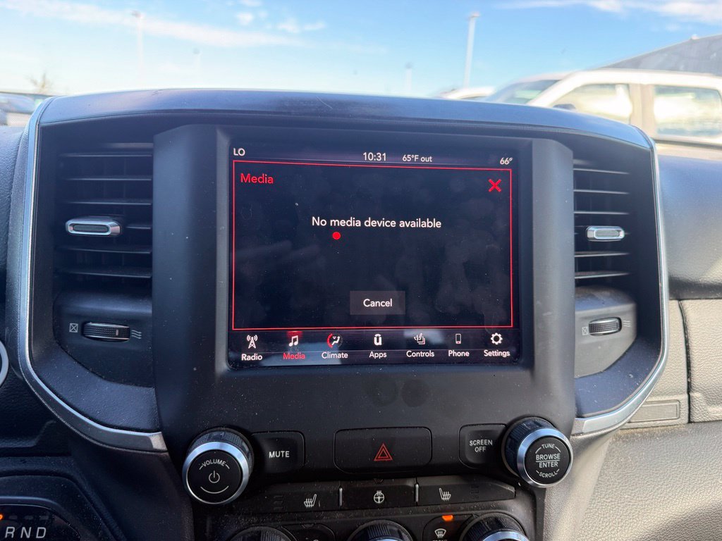 Used 2019 RAM 1500 Big Horn RWD image 12