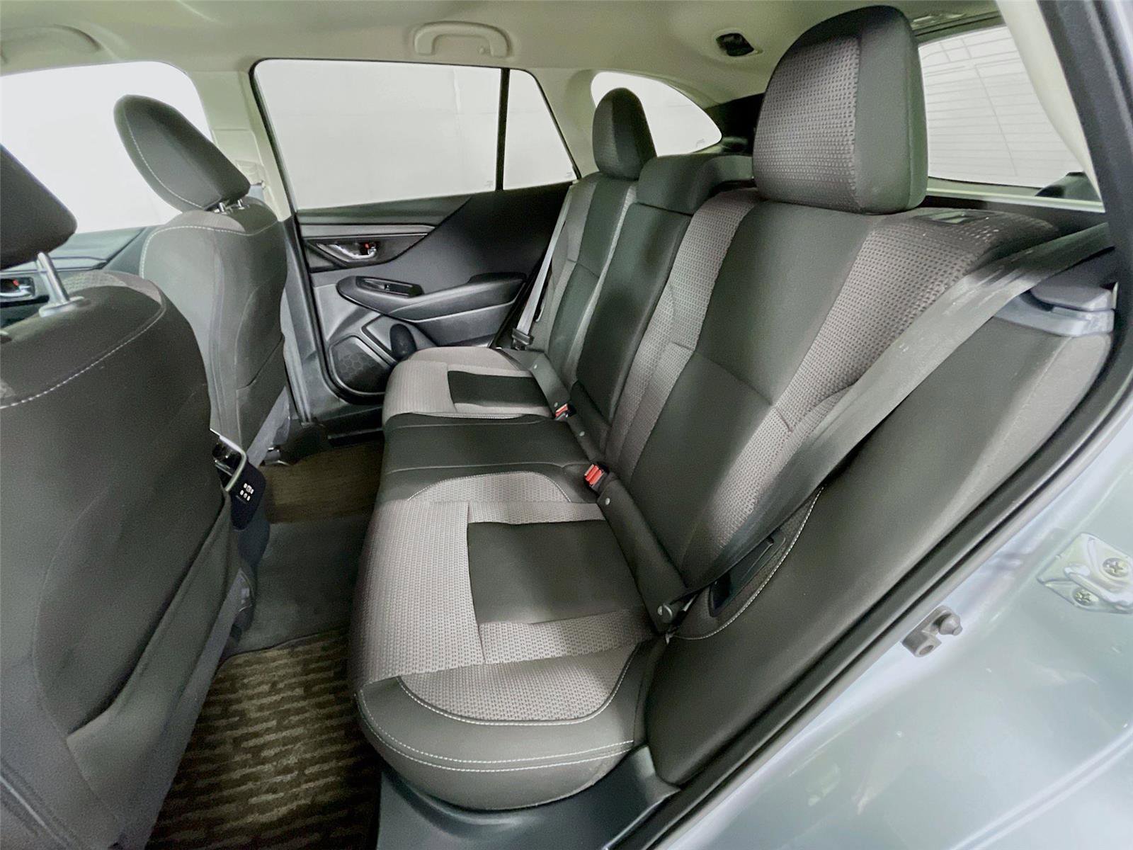 Certified 2024 Subaru Outback Premium image 27