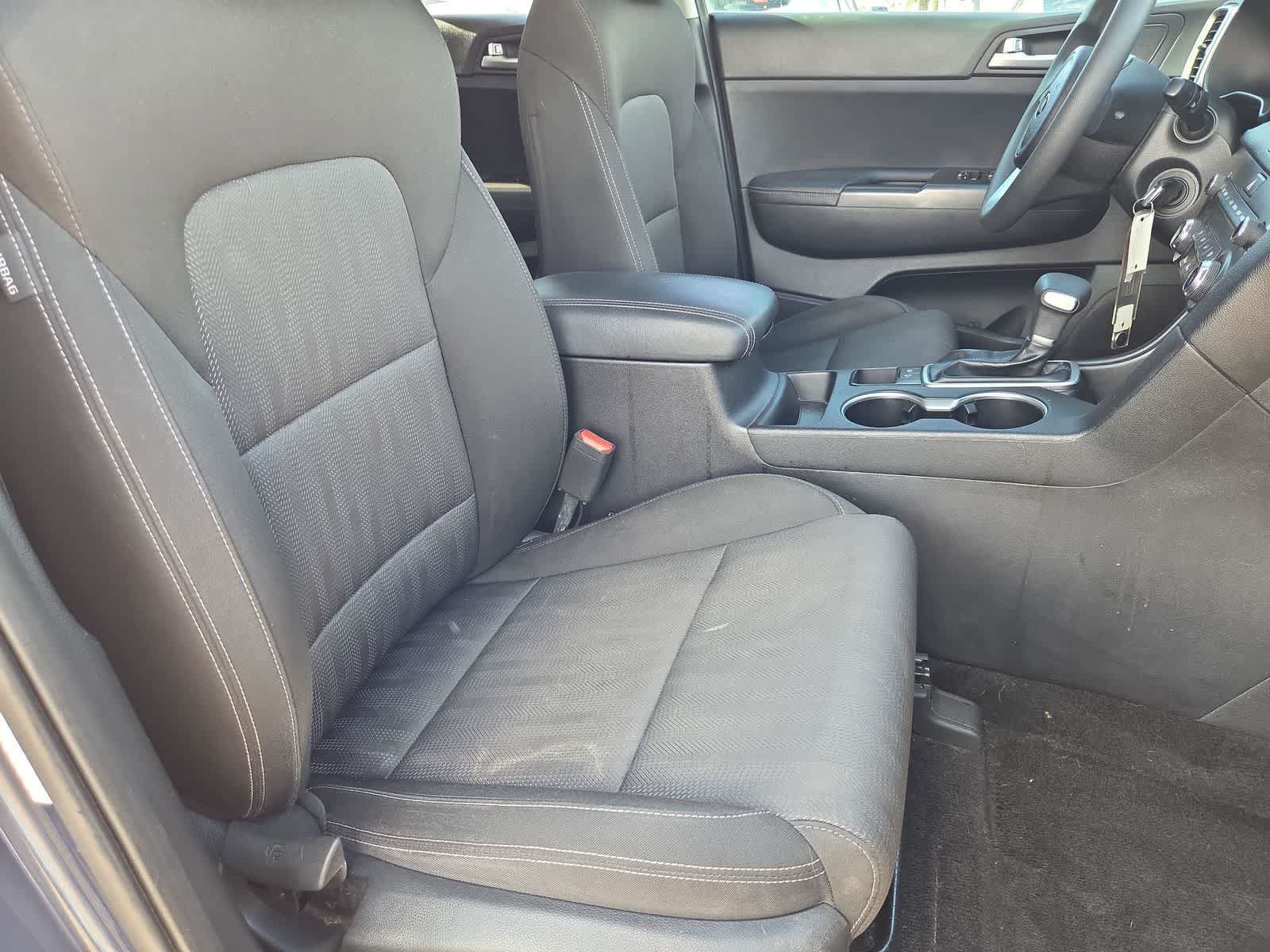 Used 2020 Kia Sportage LX FWD image 20