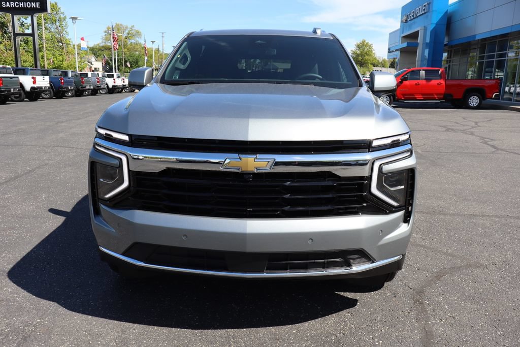 New 2026 Chevrolet Suburban LS w/ Max Trailering Package AWD/4WD image 27