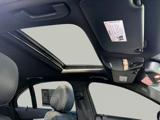 Used 2018 Mercedes-Benz C 300 Sedan image 17