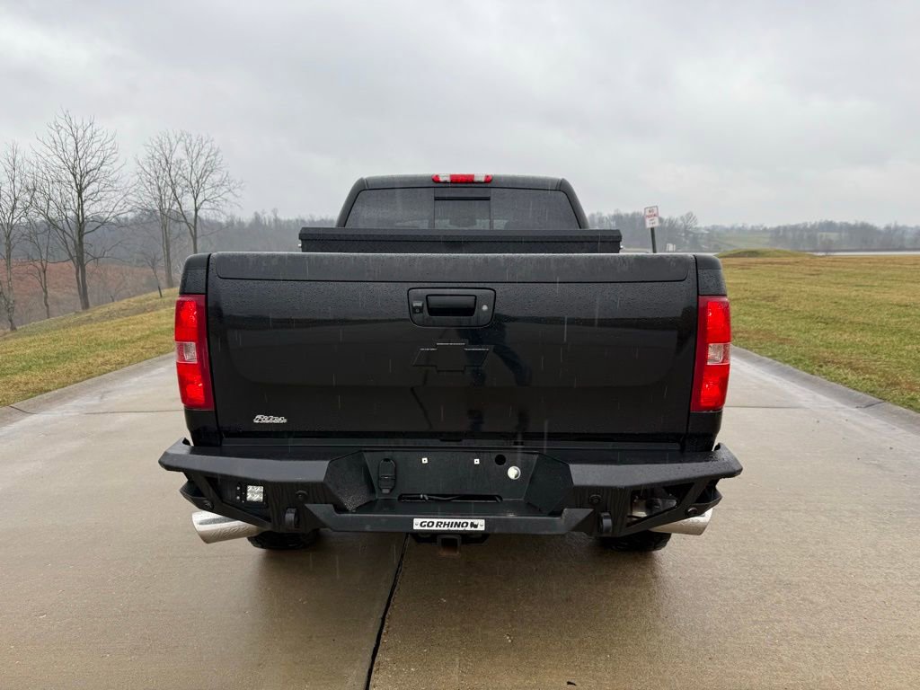 Used 2013 Chevrolet Silverado 2500 LTZ w/ LTZ Plus Package image 4