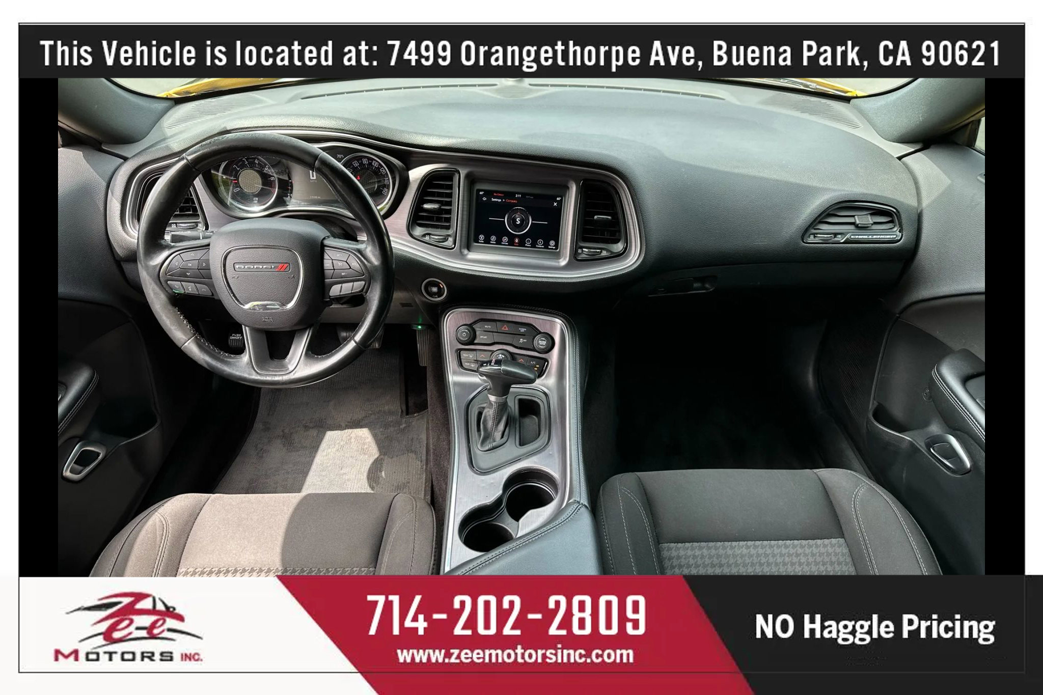 Used 2018 Dodge Challenger SXT image 17