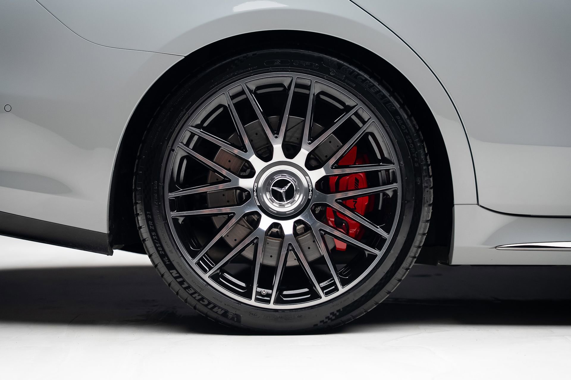 Used 2024 Mercedes-Benz S 63 AMG S image 41