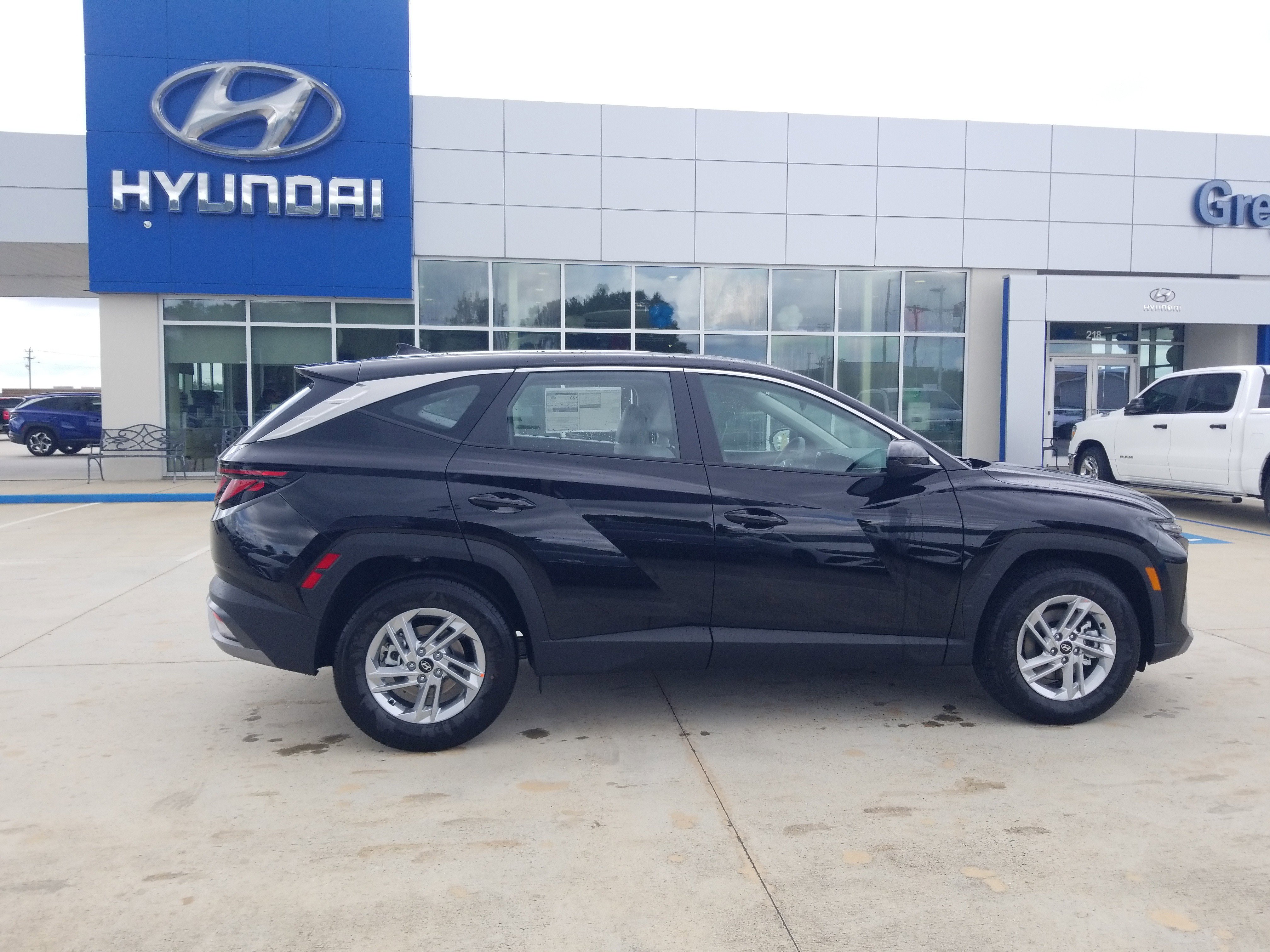 New 2026 Hyundai Tucson SE FWD image 8