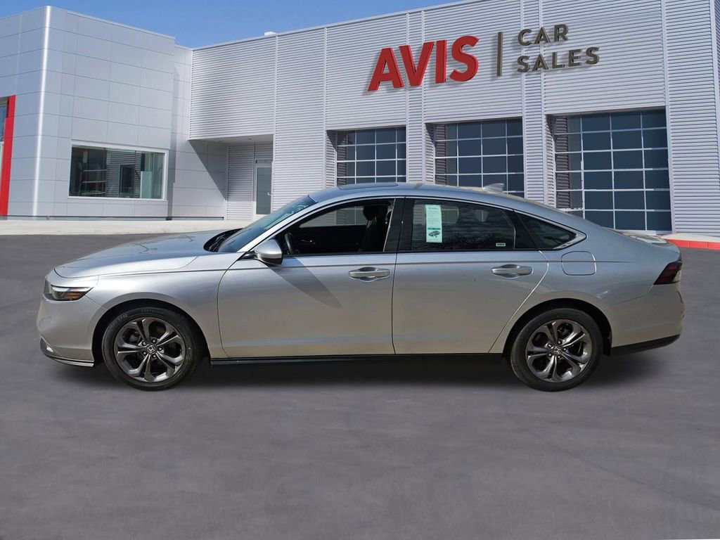 Used 2024 Honda Accord EX image 2