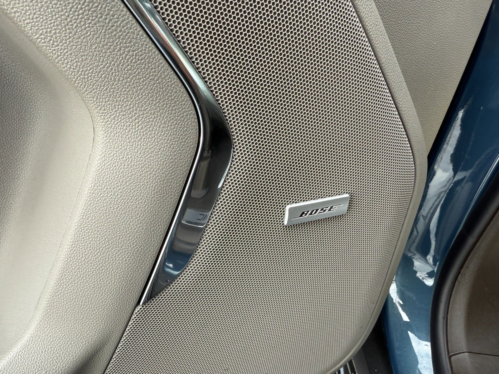 New 2026 GMC Yukon Elevation image 28