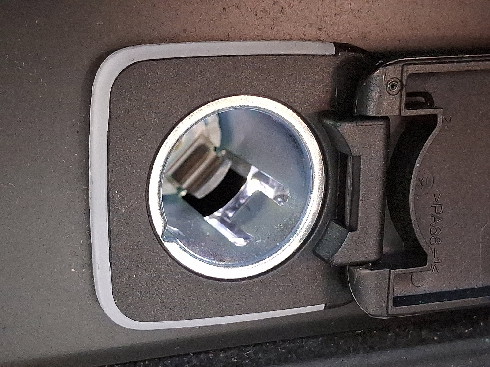 Used 2022 Jeep Grand Cherokee L Laredo image 26