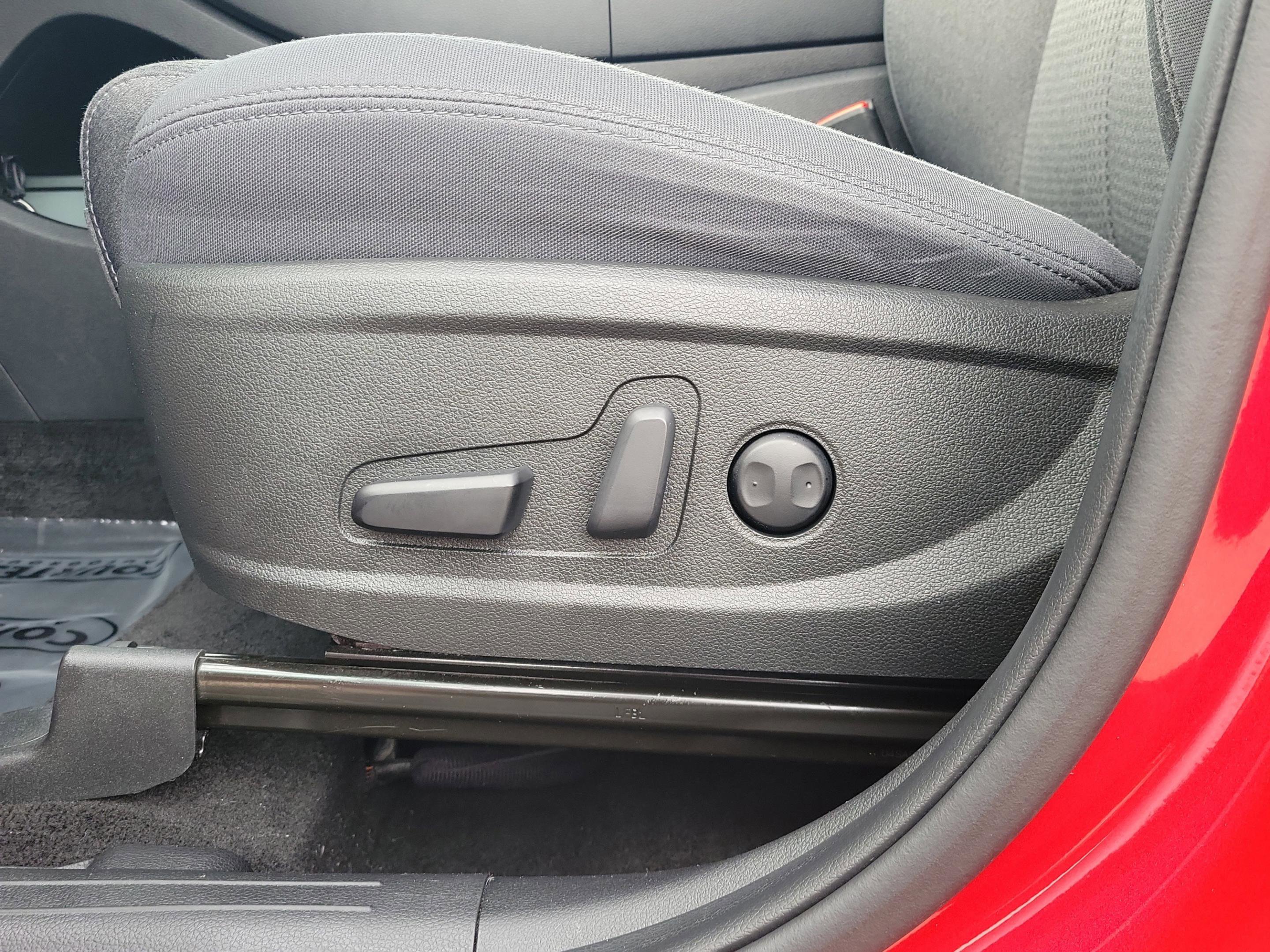 Certified 2023 Hyundai Santa Fe SEL image 20