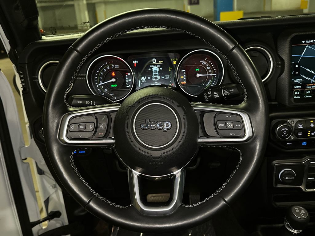 Used 2022 Jeep Wrangler Unlimited Sahara w/ Cold Weather Group AWD/4WD image 22