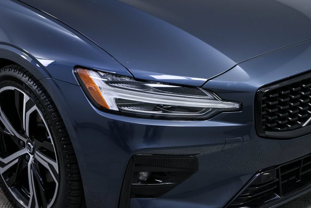 Certified 2024 Volvo S60 B5 Core FWD image 35
