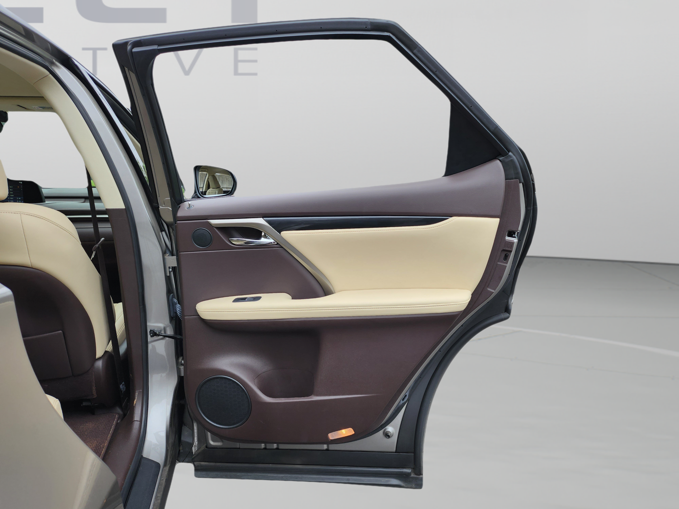 Certified 2020 Lexus RX 350 FWD w/ Accessory Package image 24