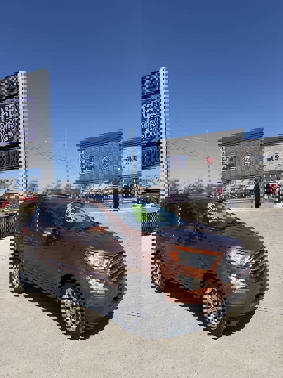 Used 2019 Ford EcoSport SE image 2