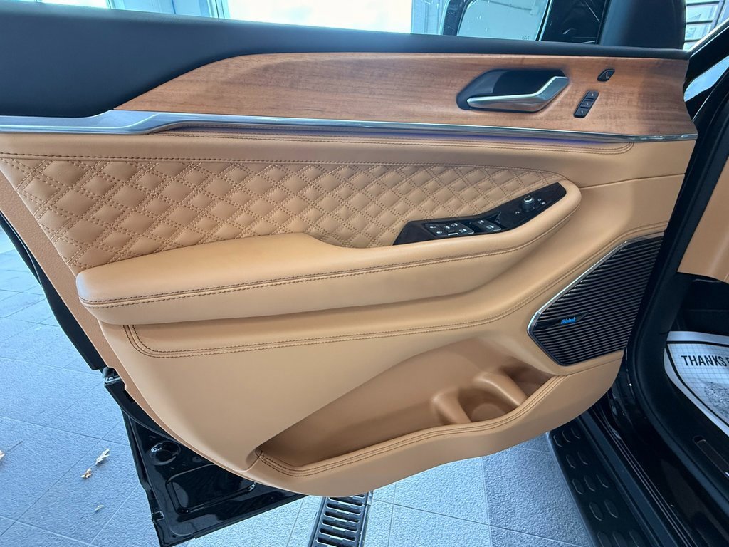 Certified 2024 Jeep Grand Cherokee L Summit image 54