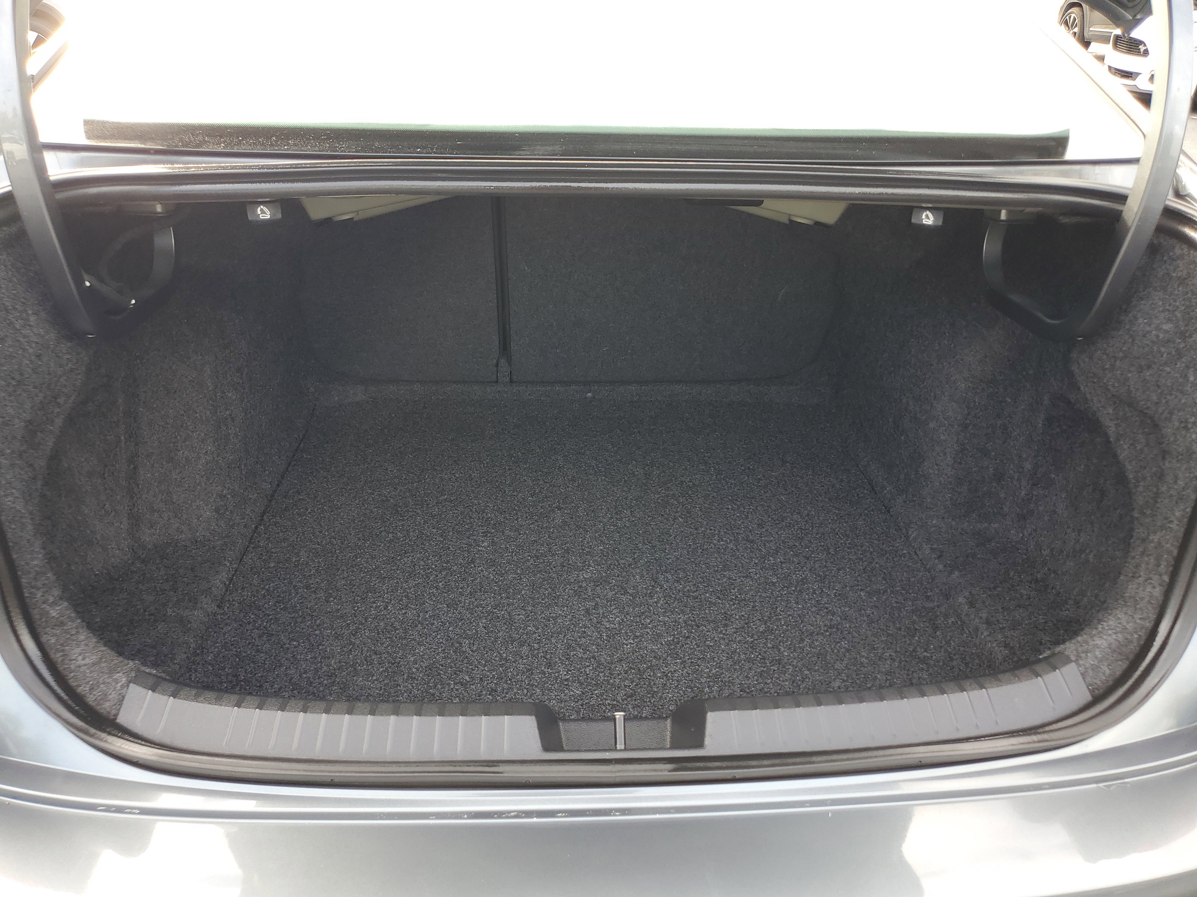 Certified 2023 Volkswagen Jetta S image 12