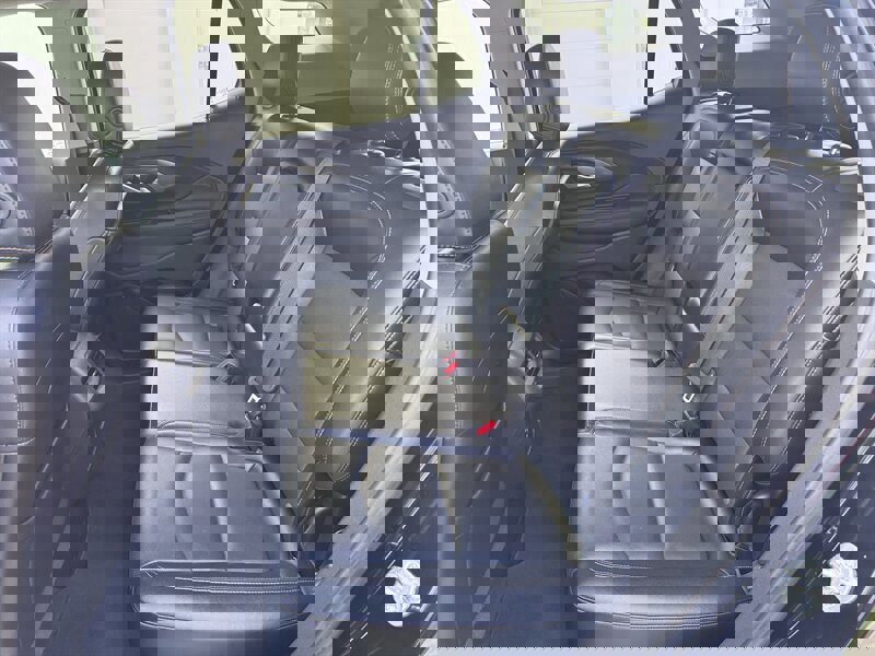 Used 2020 GMC Terrain SLT w/ Preferred Package AWD/4WD image 15