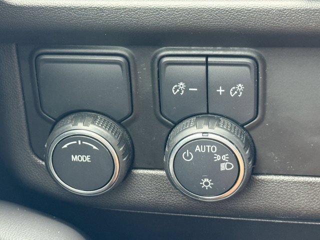 Used 2021 Chevrolet Tahoe High Country RWD image 25