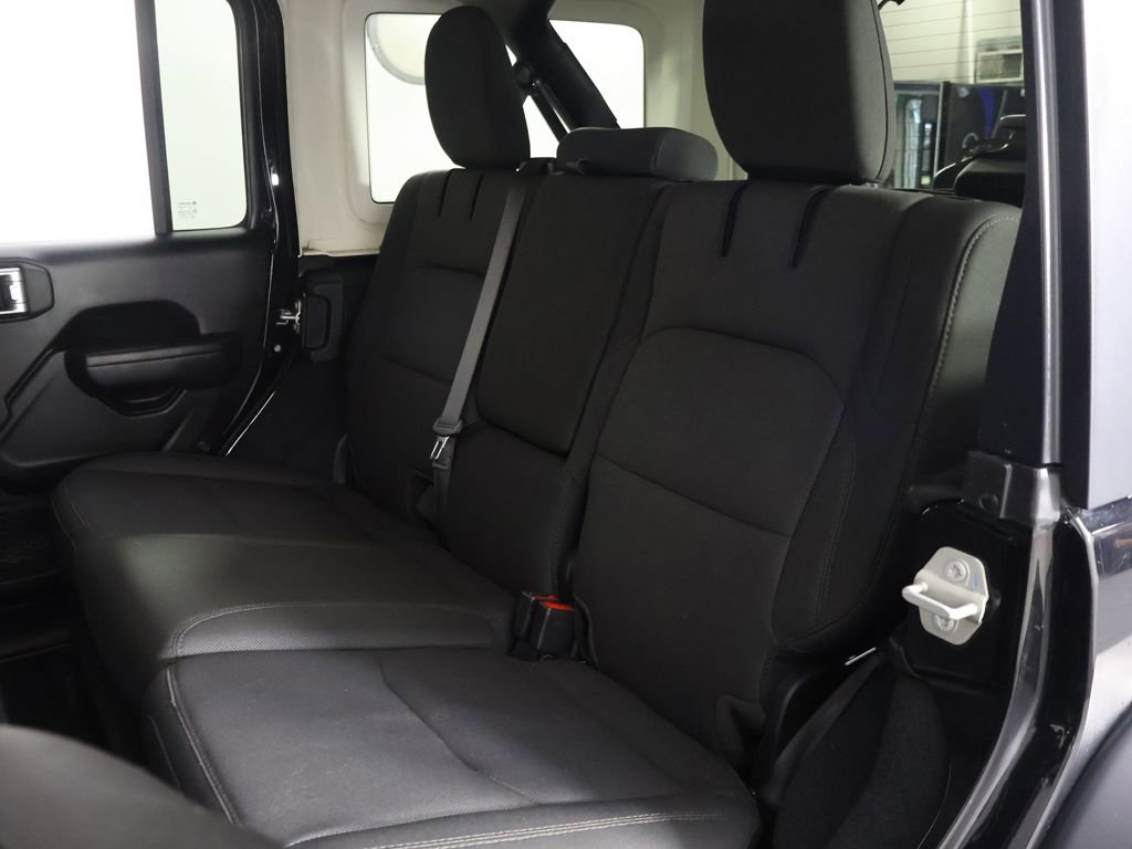 Used 2023 Jeep Wrangler Unlimited w/ Cold Weather Group image 25