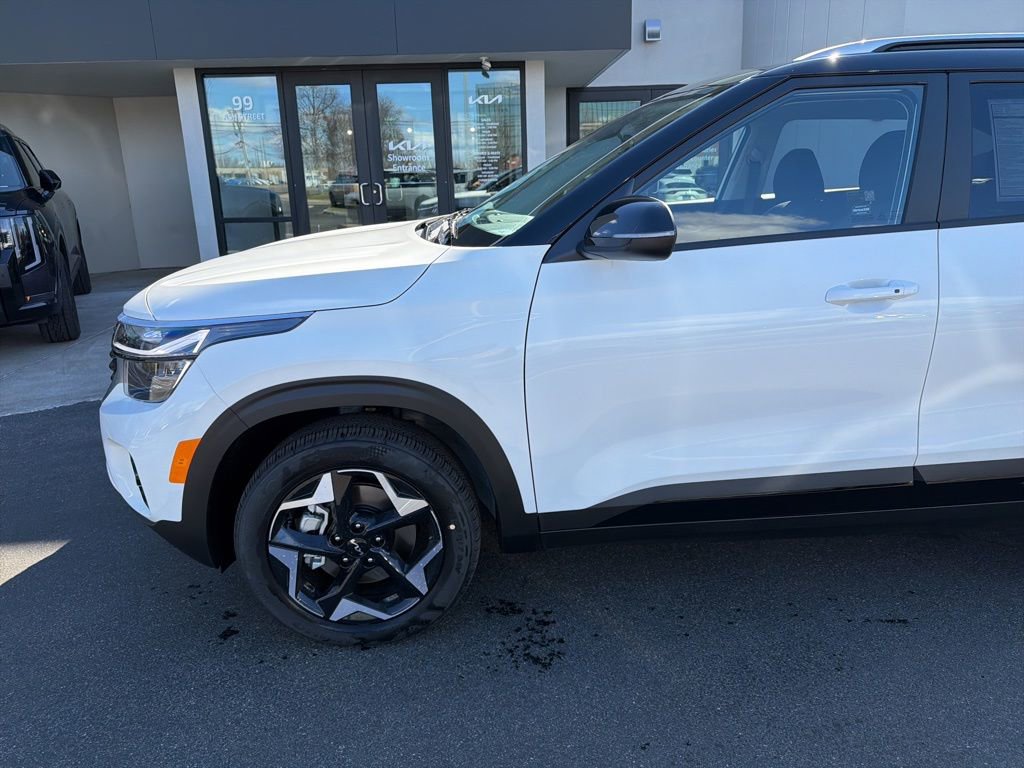 New 2026 Kia Seltos S image 10