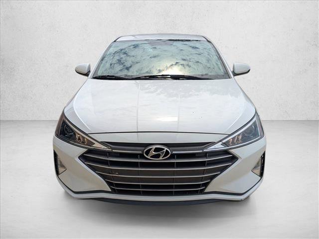 Used 2019 Hyundai Elantra SE w/ Cargo Package FWD image 2