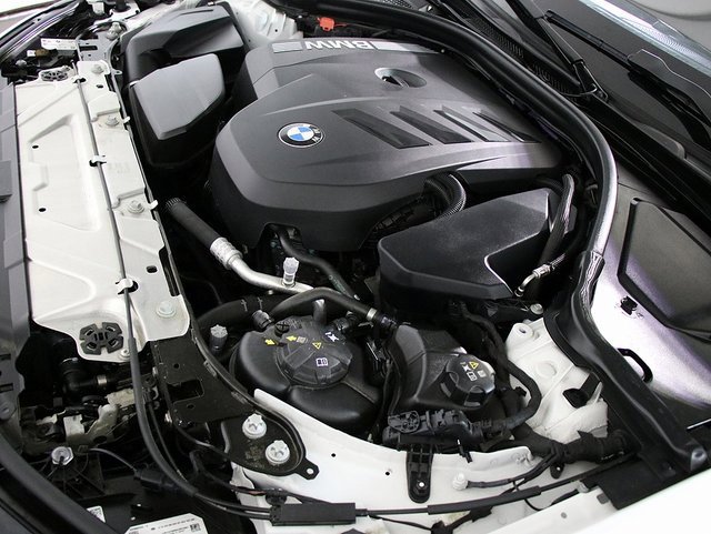 Used 2025 BMW 330i xDrive Sedan image 37